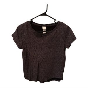 H&M short sleeve polka dot top. Size XS